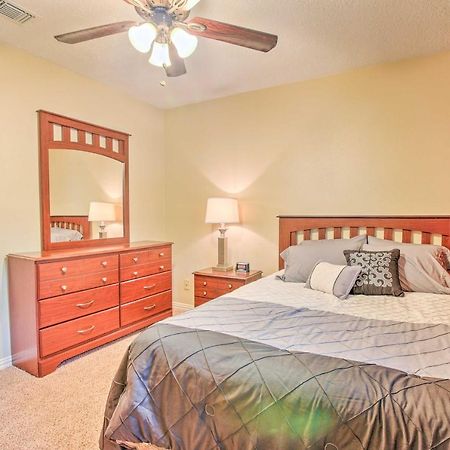 Spacious Kemah Clear Lake Home With Porch And Fire Pit Exterior foto
